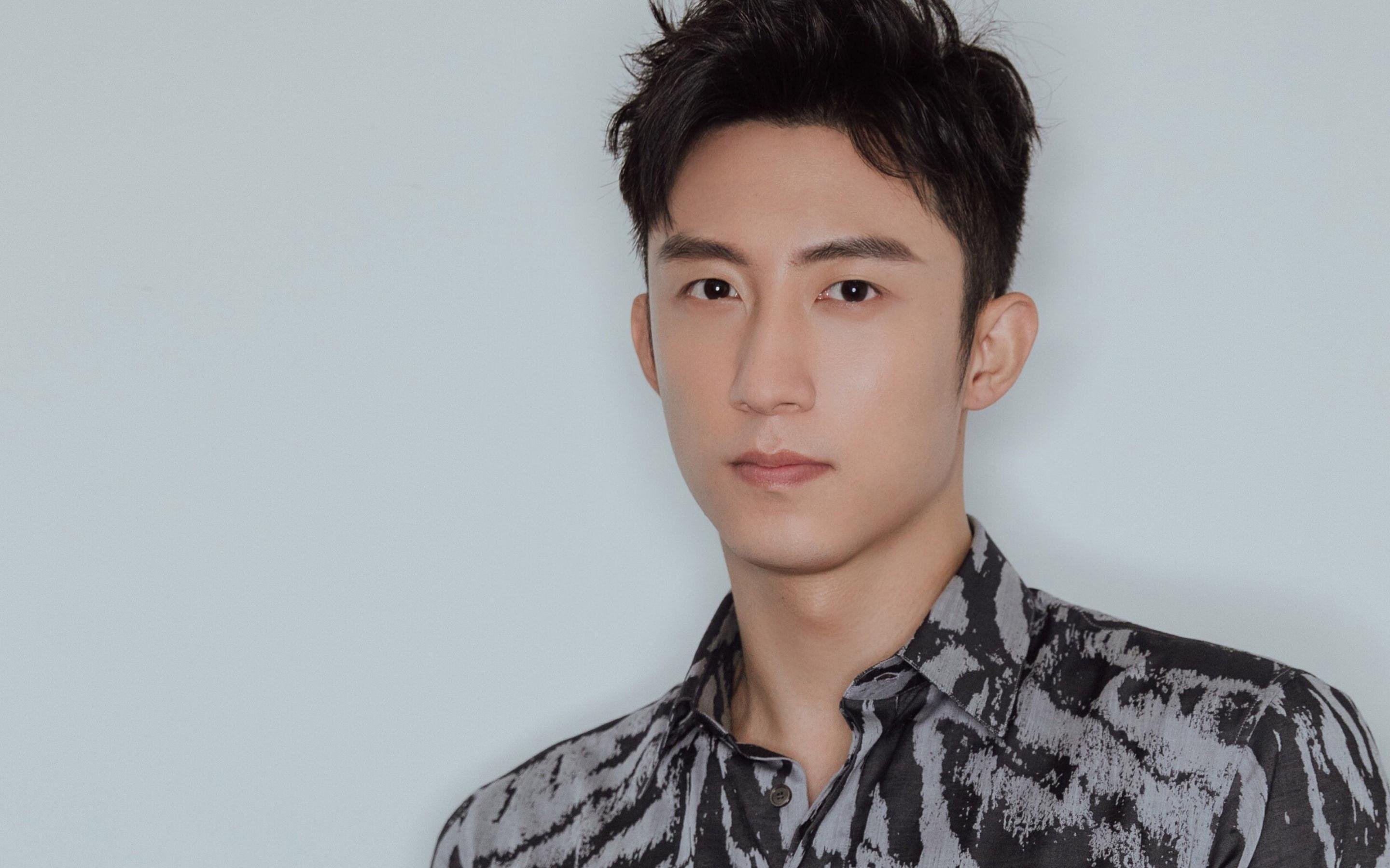 球队是否调整比赛节奏应对特定天气状况，球队比赛问题